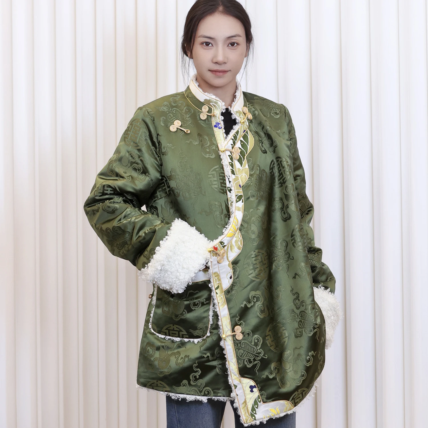  Зеленый Топ Зимнее пальто с хлопковой подкладкой Женская утолщенная хлопковая подкладка Тибетская одежда День Повседневная одежда Куртка Изображение 0