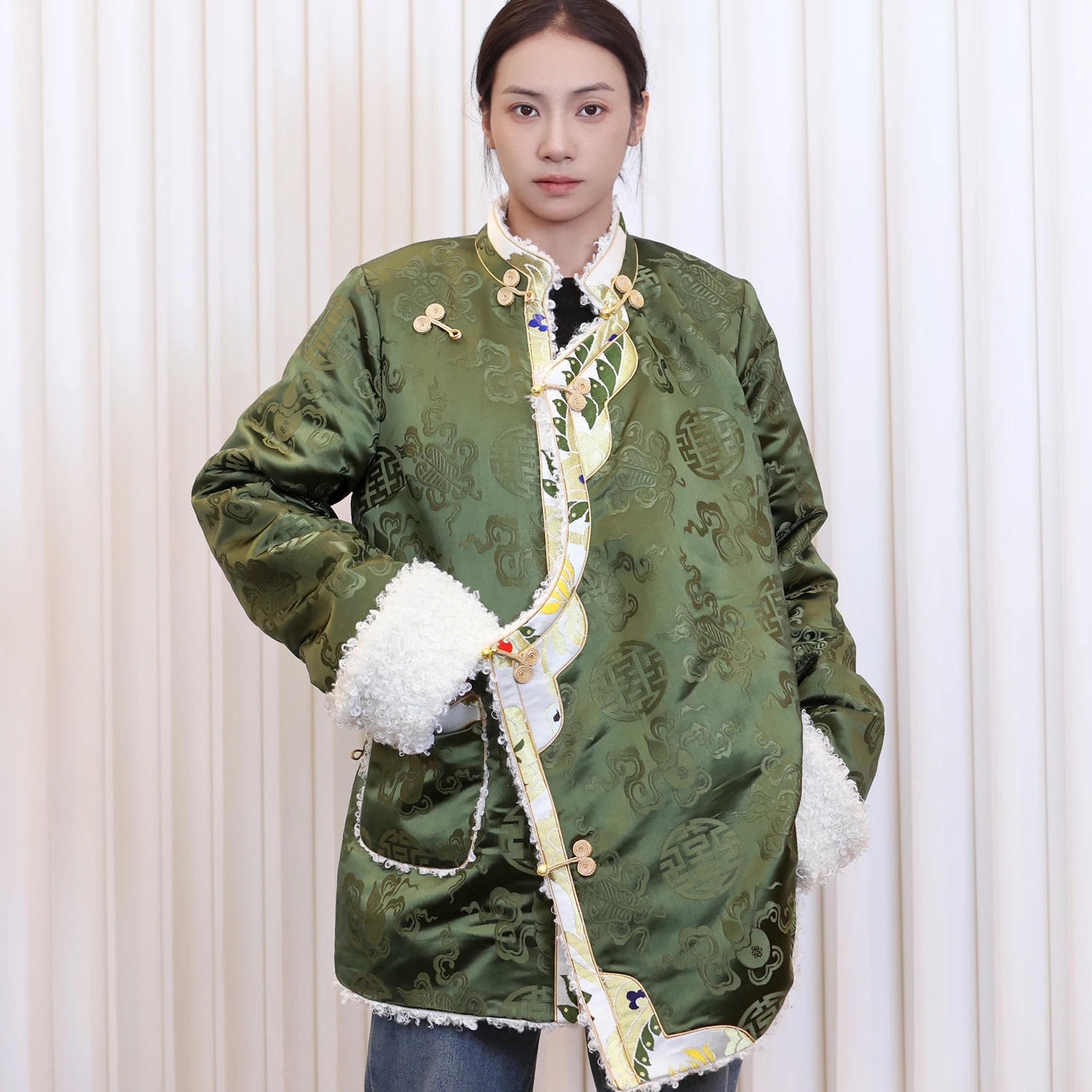  Зеленый Топ Зимнее пальто с хлопковой подкладкой Женская утолщенная хлопковая подкладка Тибетская одежда День Повседневная одежда Куртка Изображение 1